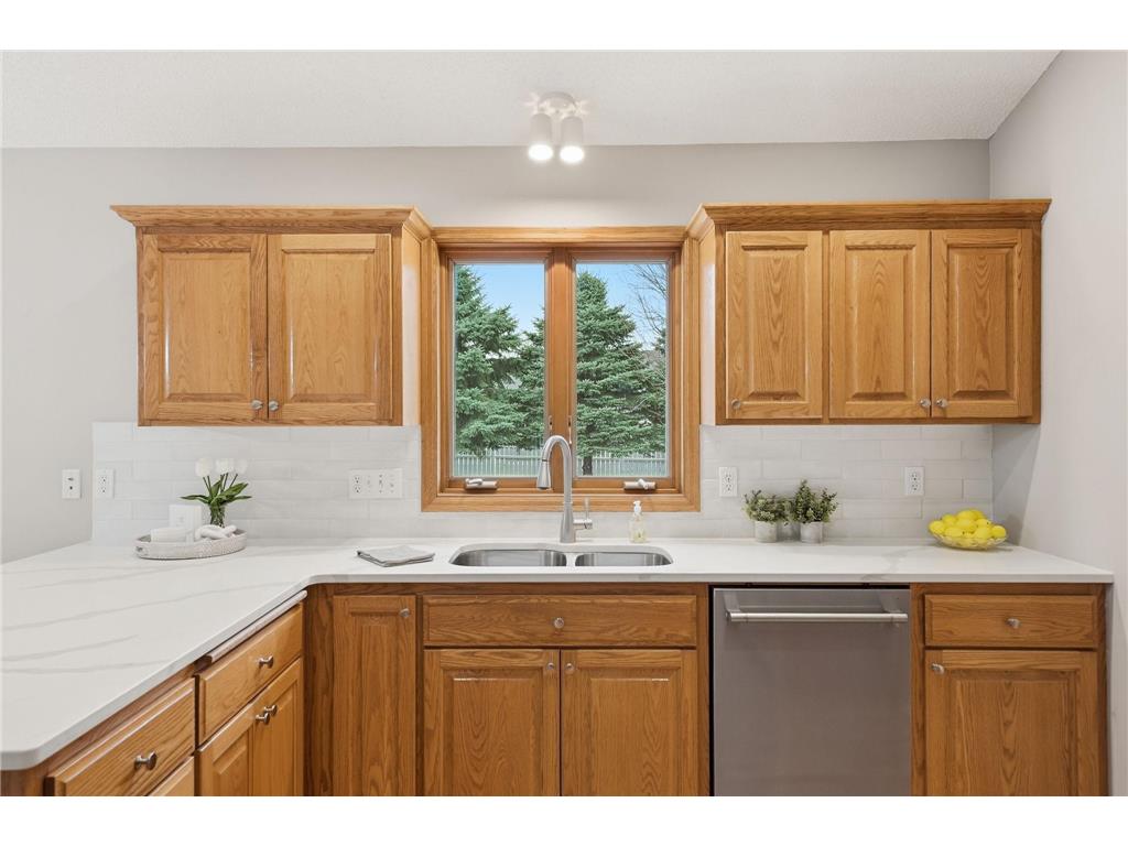 801 Maplewood Avenue Litchfield MN 55355 7054137 image11