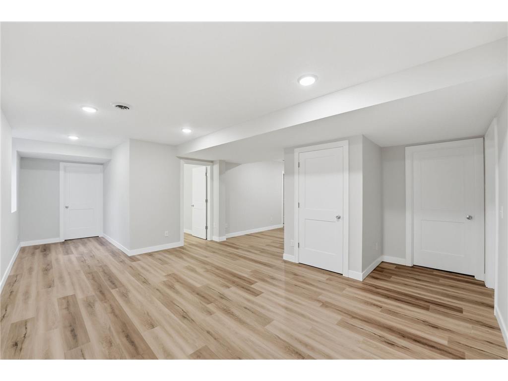 801 Maplewood Avenue Litchfield MN 55355 7054137 image25