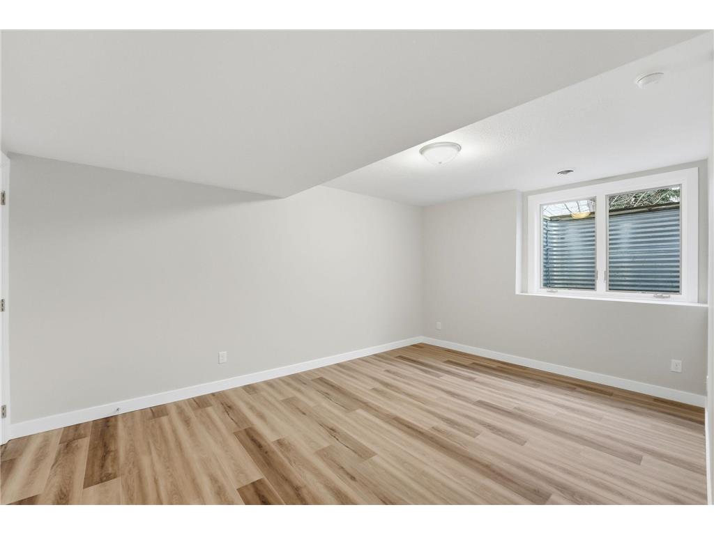 801 Maplewood Avenue Litchfield MN 55355 7054137 image26