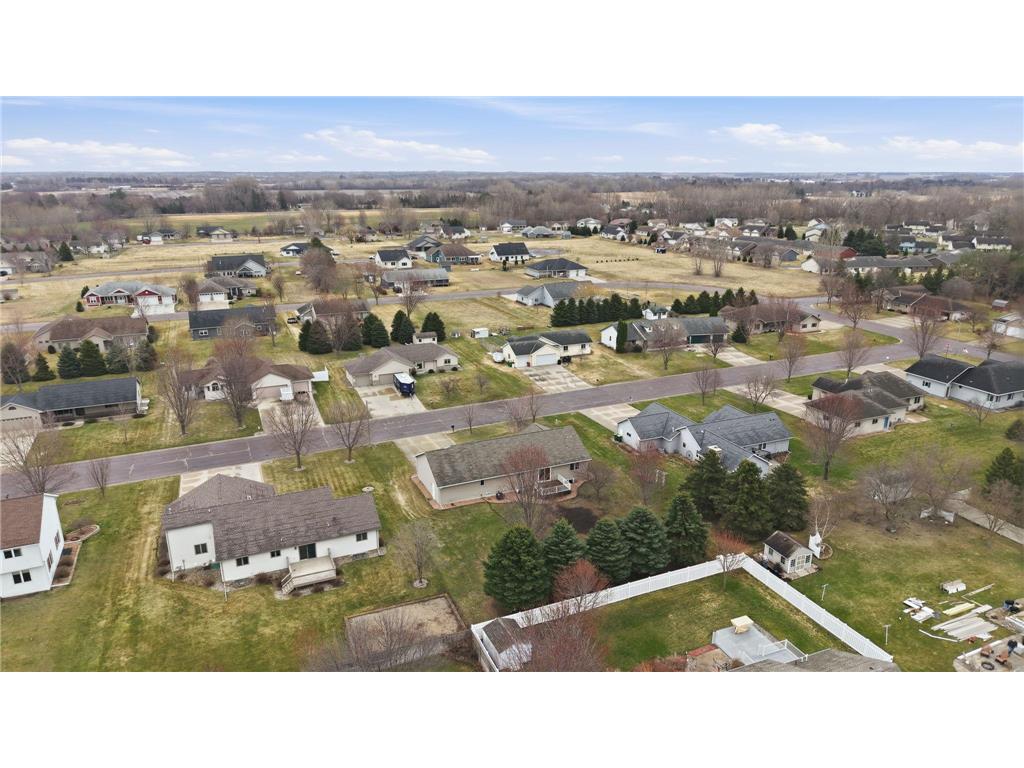 801 Maplewood Avenue Litchfield MN 55355 7054137 image37