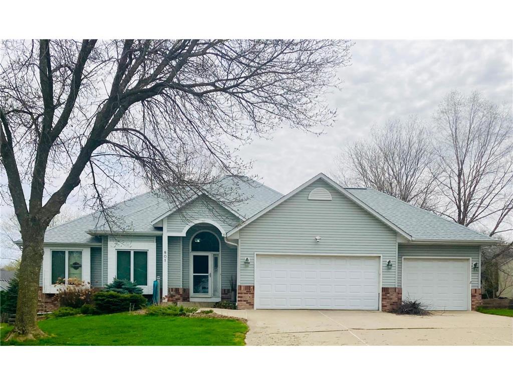 801 Meadowood Drive, Woodbury, MN, 55125 MLS 7280629 Edina Realty