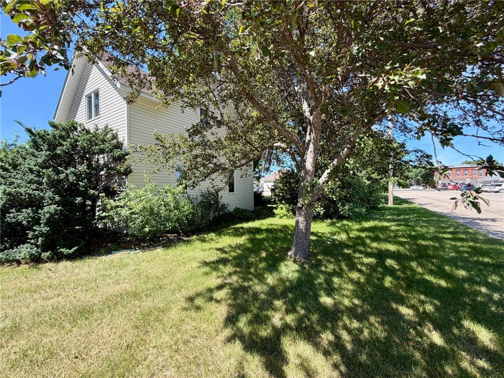 801 Mechanic Street Edgerton MN 56128 7092353 image35