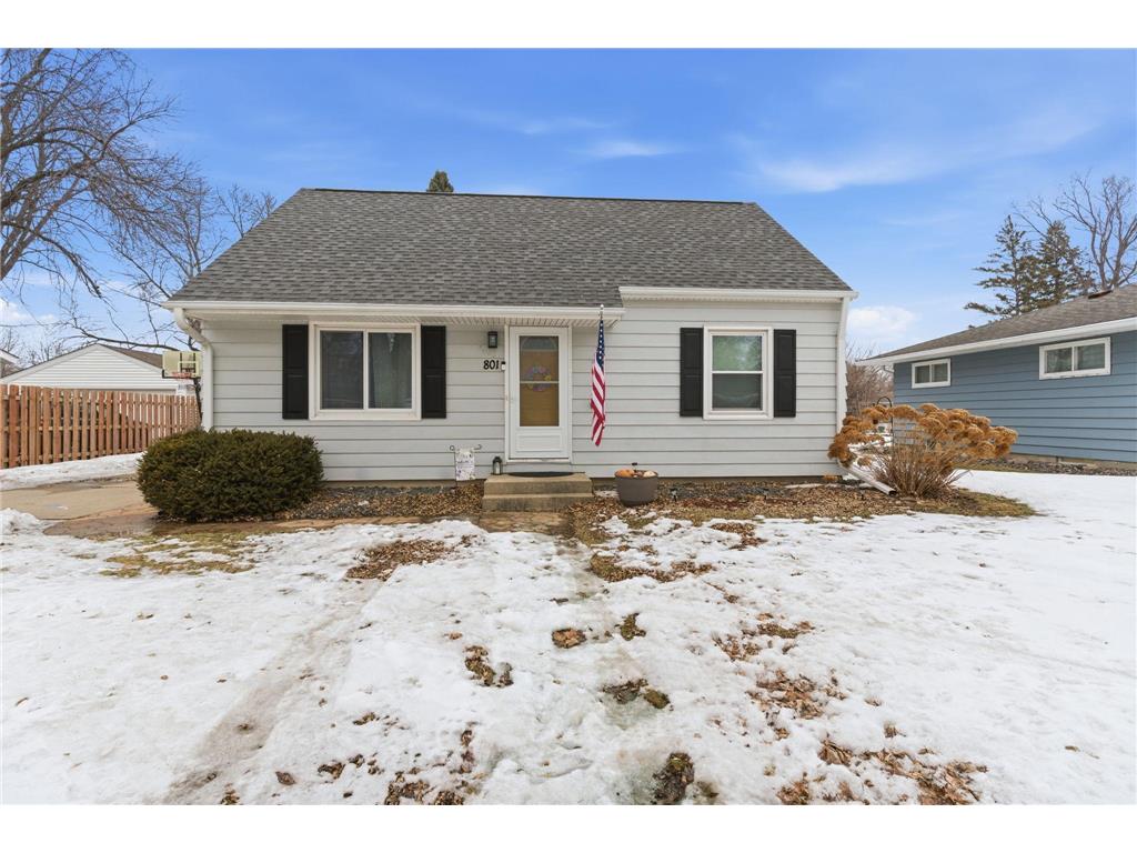 801 Olena Avenue SE Willmar MN 56201 6739558 image3