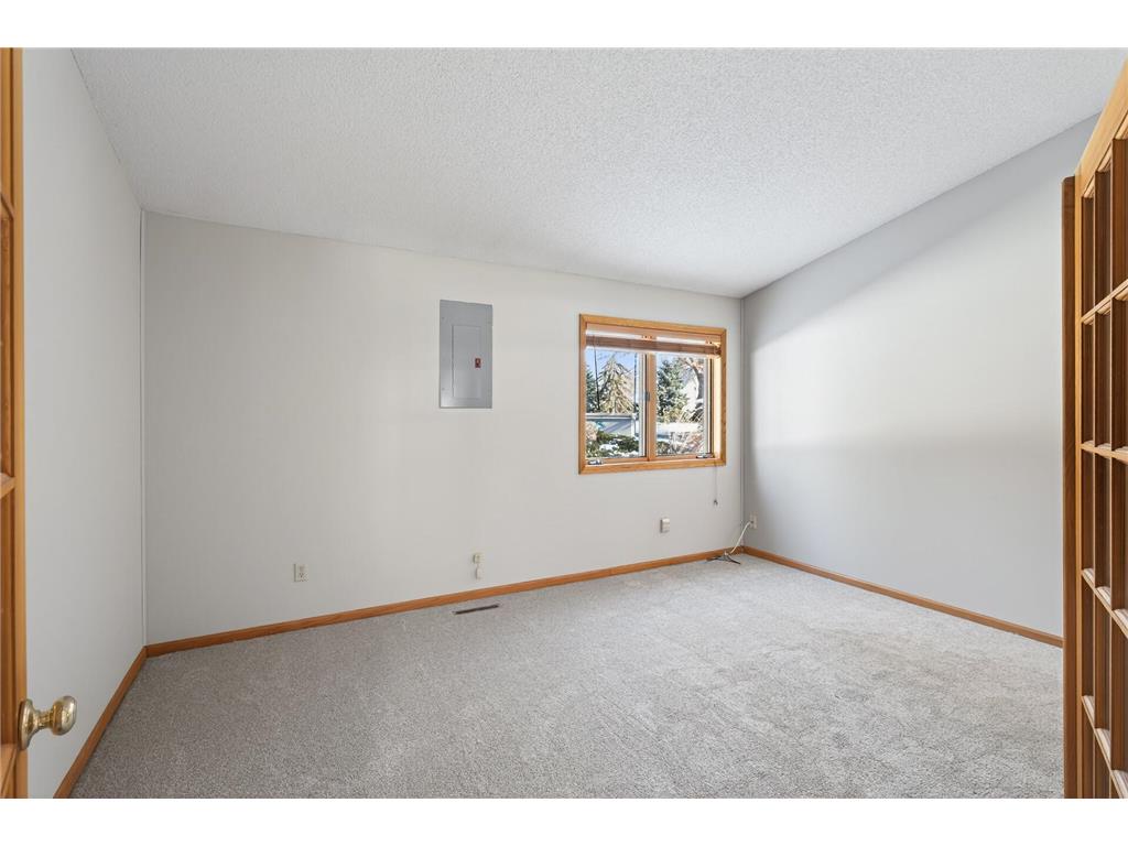 801 Southcross Drive E Burnsville MN 55306 7062047 image13