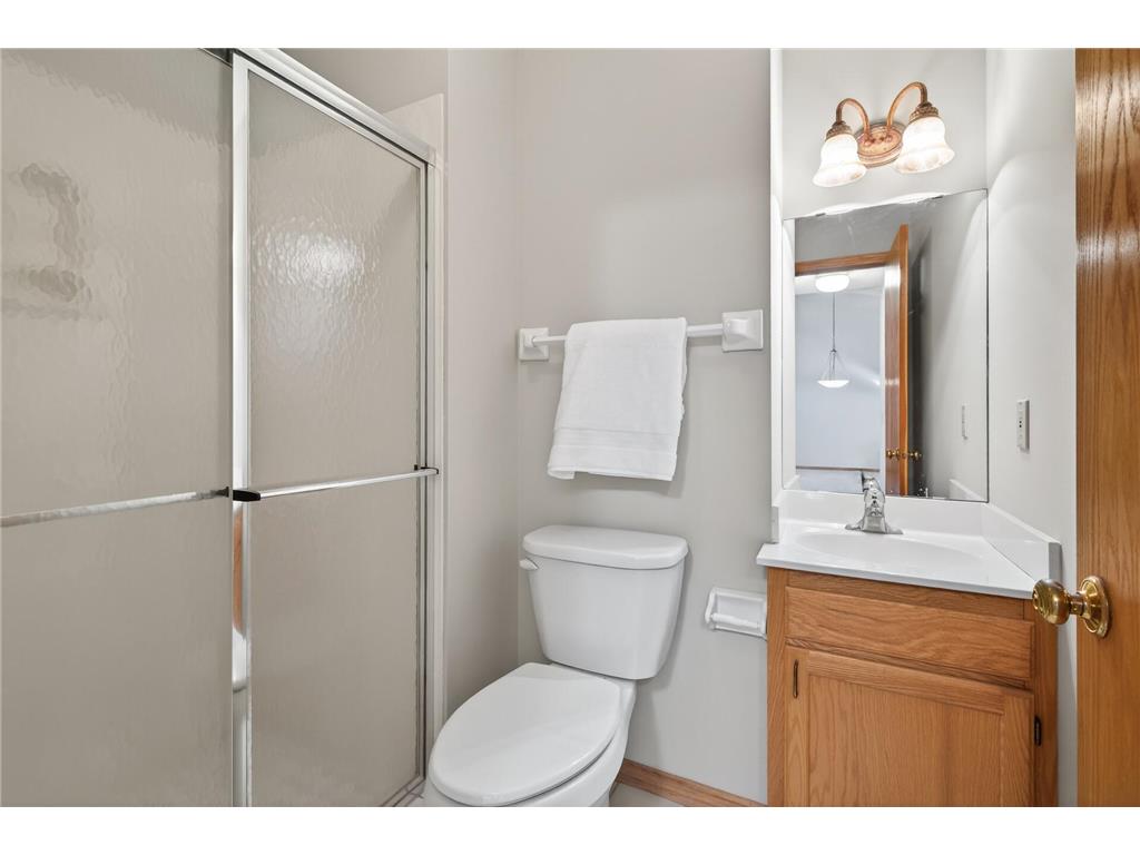 801 Southcross Drive E Burnsville MN 55306 7062047 image18