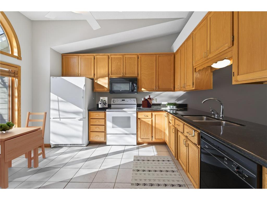 801 Southcross Drive E Burnsville MN 55306 7114714 image3