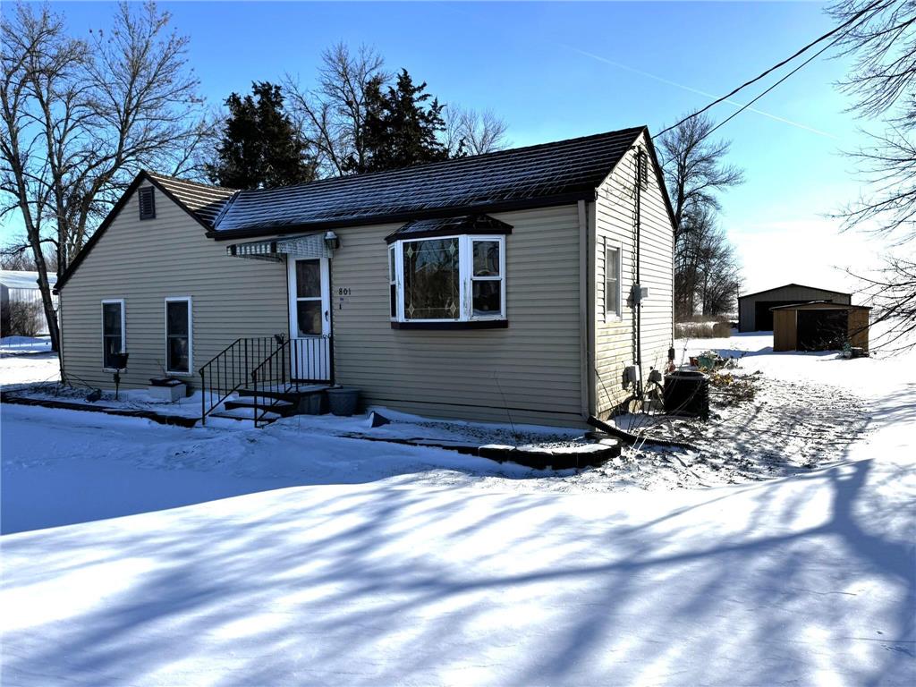 801 Troendle Street SE Mapleton MN 56065 7048713 image1