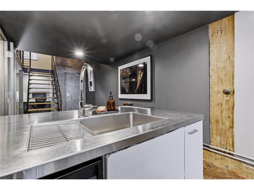 801 Washington Ave N #116 Minneapolis MN 55401 7084723 image11