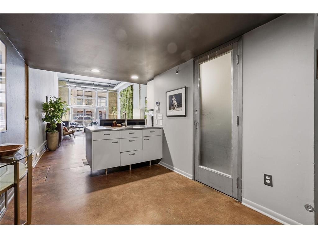 801 Washington Ave N #116 Minneapolis MN 55401 7084723 image13