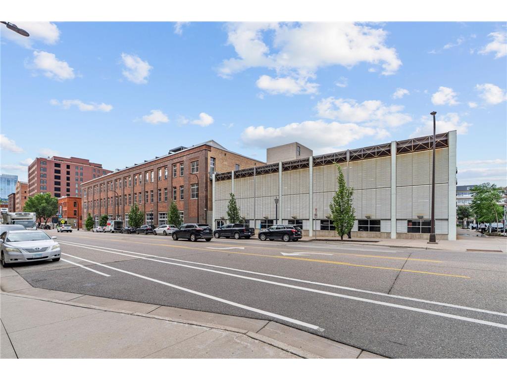 801 Washington Avenue N #121 Minneapolis MN 55401 7021897 image46