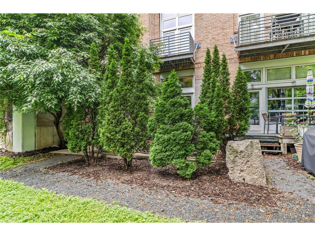 801 Washington Avenue N #121 Minneapolis MN 55401 7021897 image53