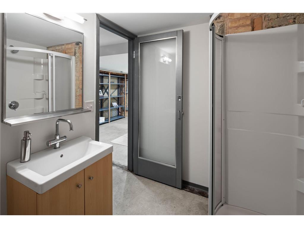 801 Washington Avenue N #203 Minneapolis MN 55401 7075337 image31