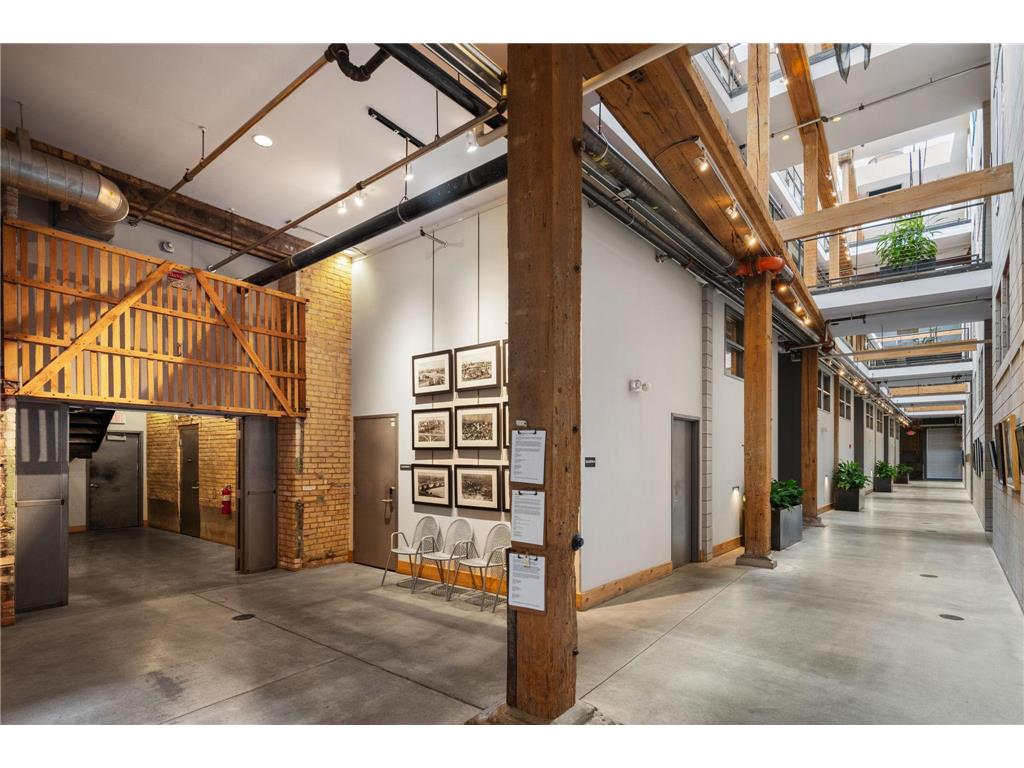 801 Washington Avenue N #203 Minneapolis MN 55401 7075337 image39