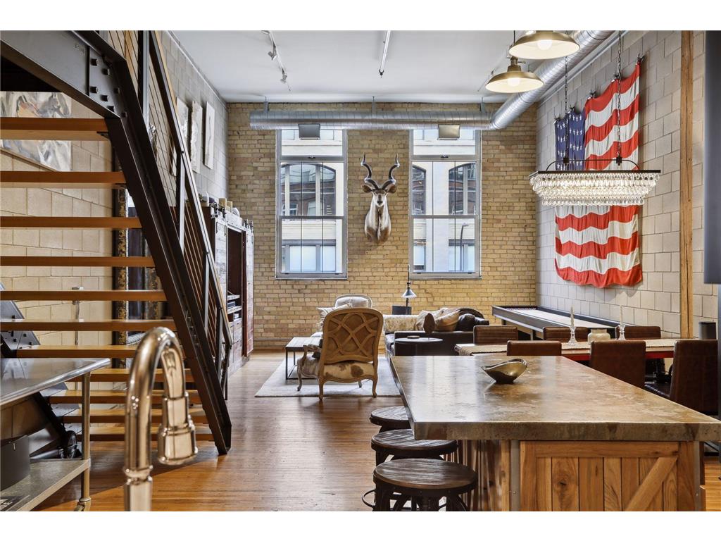 801 Washington Avenue N #212 Minneapolis MN 55401 7065330 image1