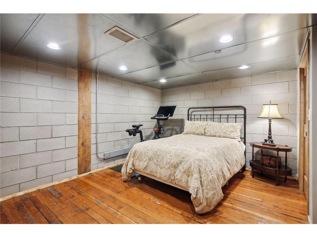 801 Washington Avenue N #212 Minneapolis MN 55401 7065330 image26