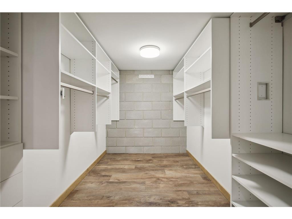 801 Washington Avenue N #212 Minneapolis MN 55401 7065330 image36