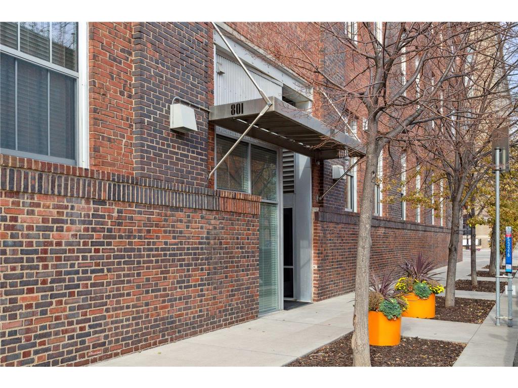 801 Washington Avenue N #212 Minneapolis MN 55401 7065330 image57