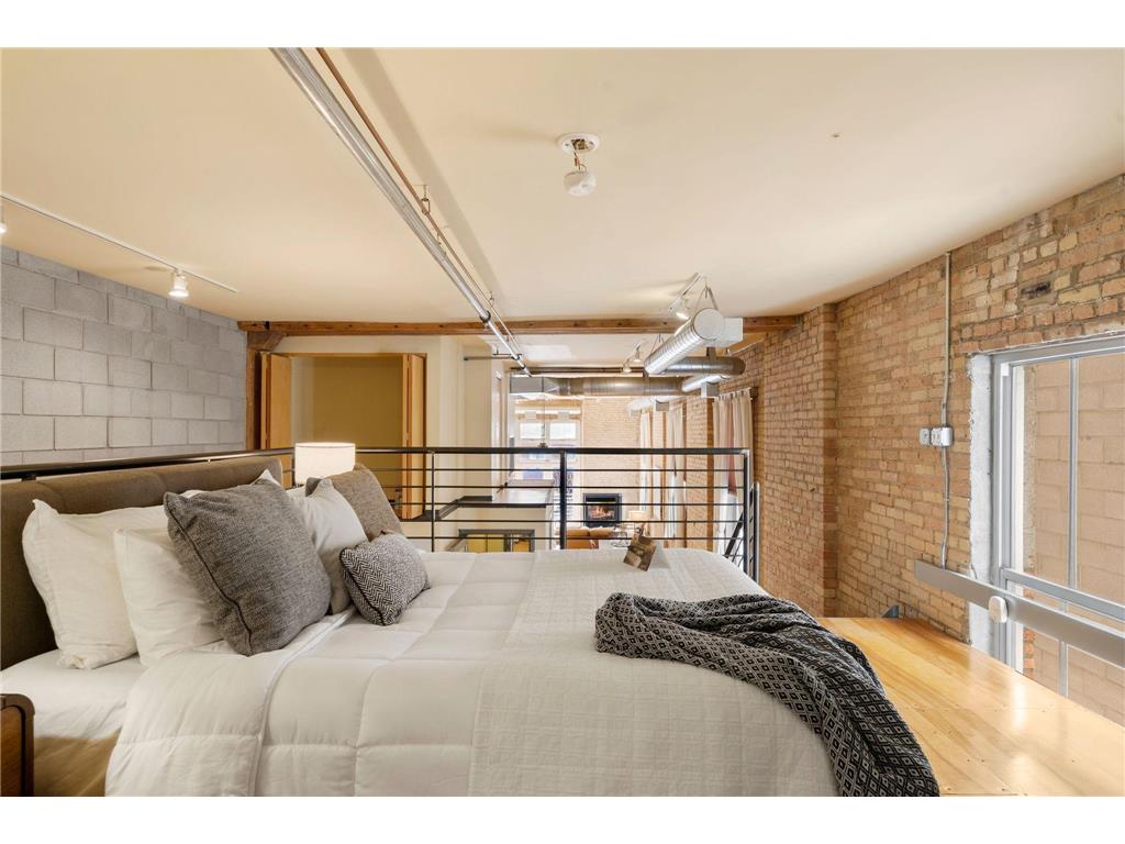 801 Washington Avenue N #221 Minneapolis MN 55401 7036310 image31