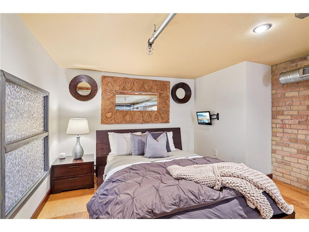 801 Washington Avenue N #222 Minneapolis MN 55401 6773034 image29