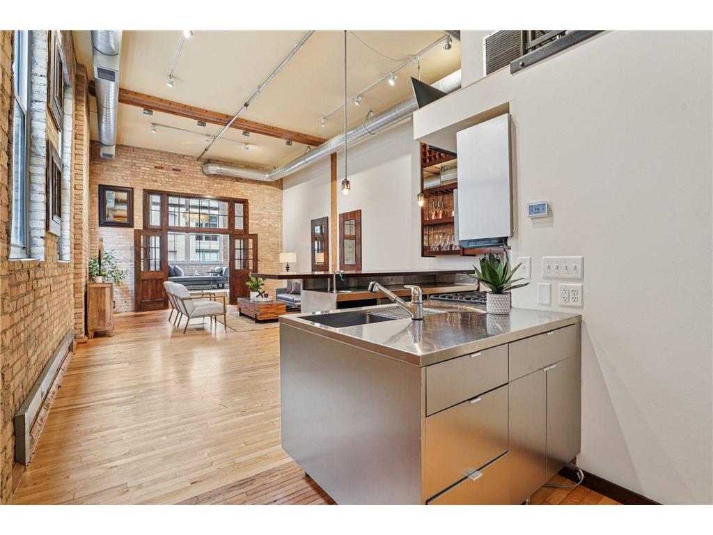 801 Washington Avenue N #222 Minneapolis MN 55401 6773034 image6