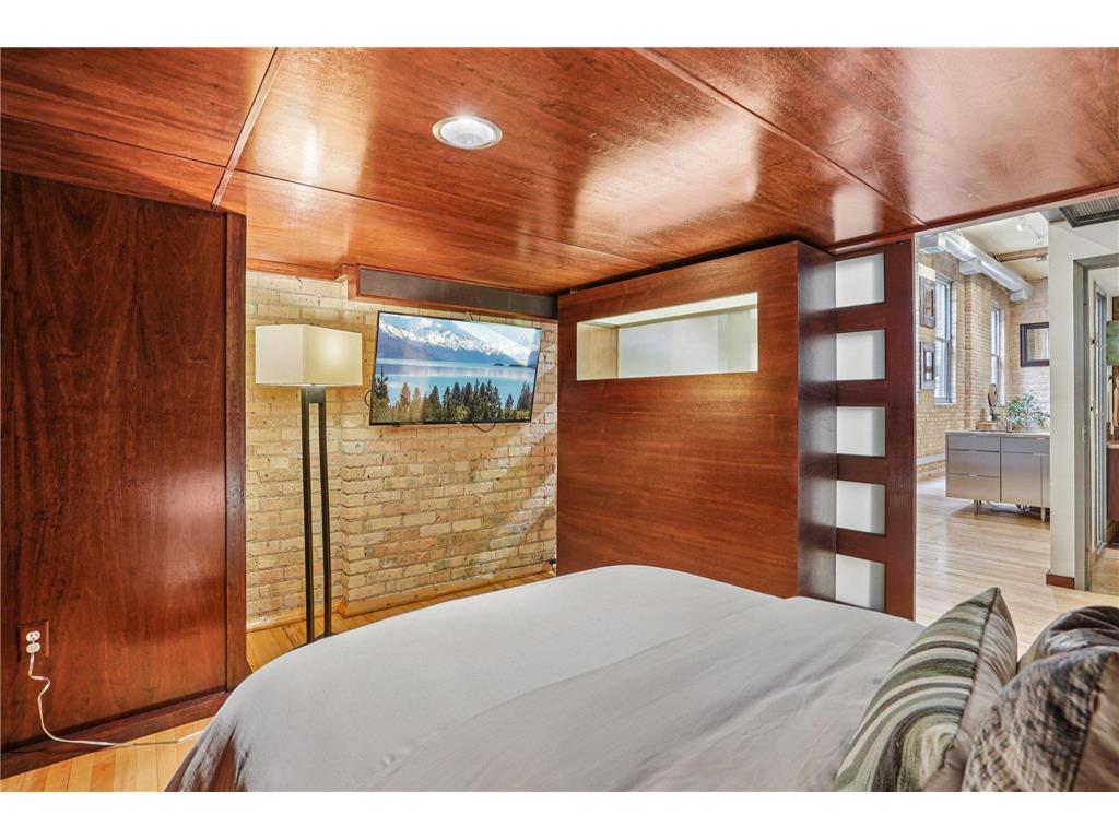 801 Washington Avenue N #222 Minneapolis MN 55401 7032960 image18