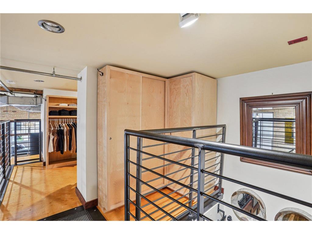 801 Washington Avenue N #222 Minneapolis MN 55401 7032960 image30