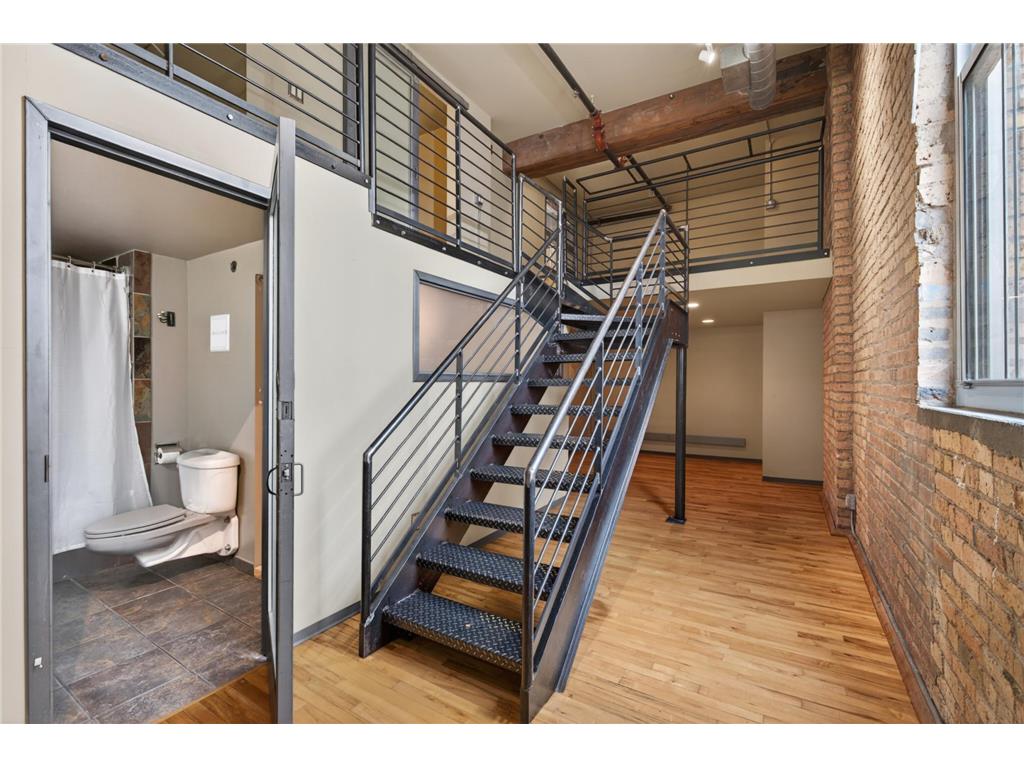 801 Washington Avenue N #322 Minneapolis MN 55401 7089965 image18