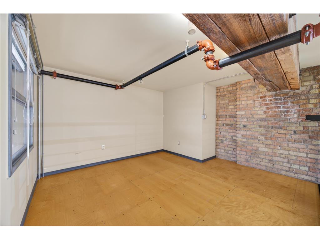 801 Washington Avenue N #322 Minneapolis MN 55401 7089965 image20