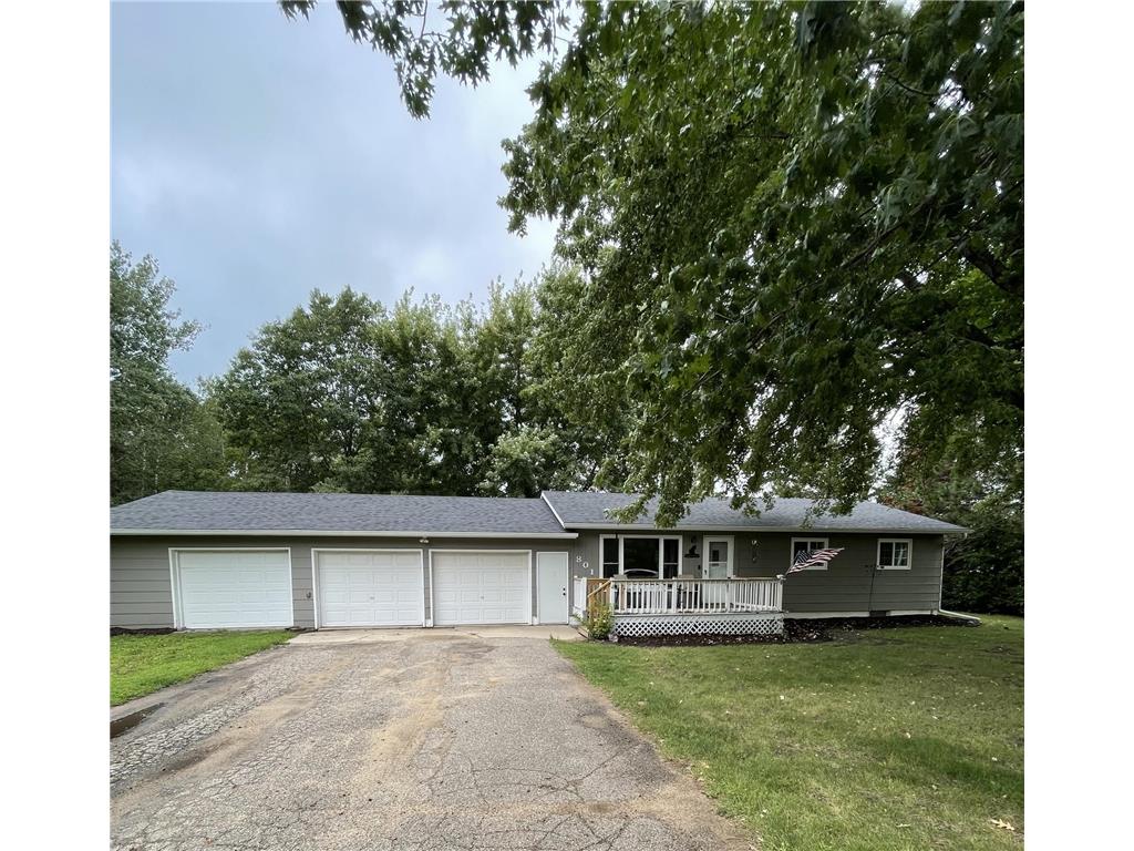 801 Wells Avenue N Sebeka MN 56477 6589943 image1