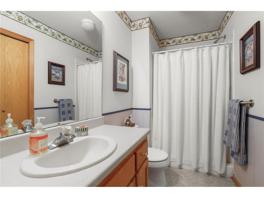 801 White Oak Court New Brighton MN 55112 7070514 image26