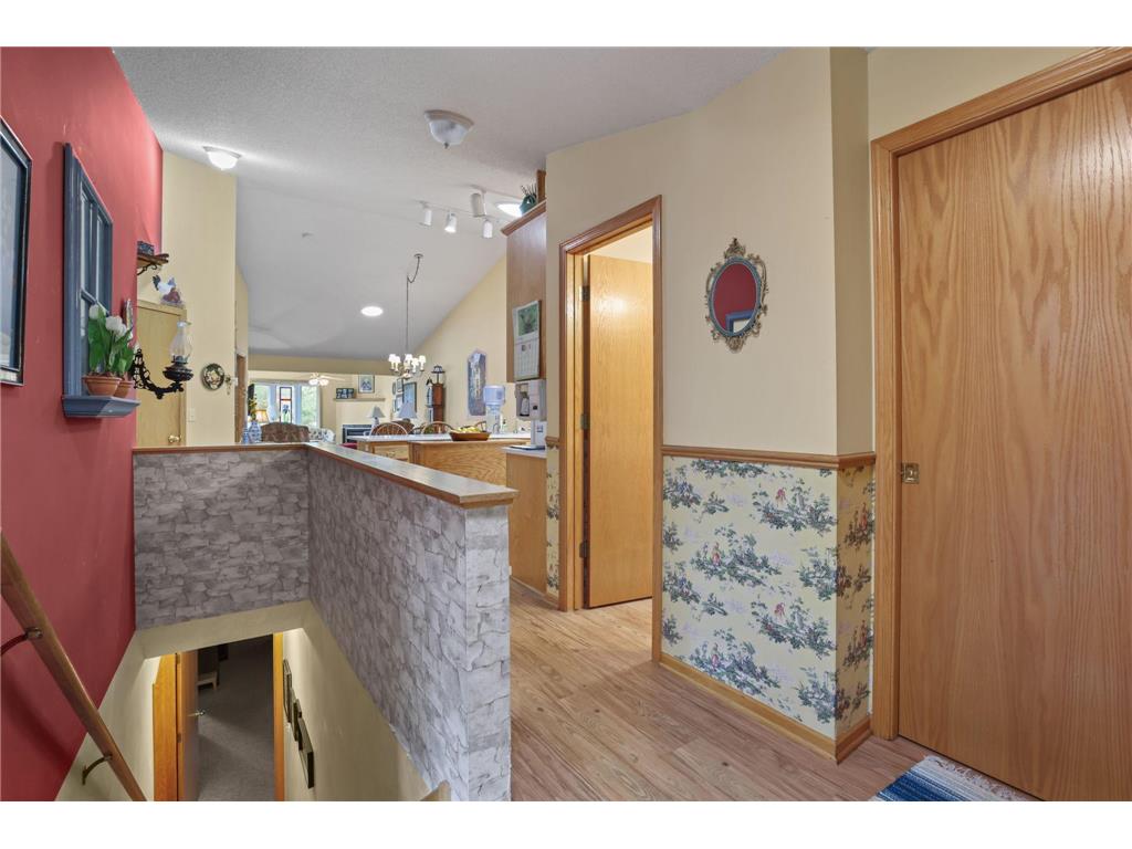 801 White Oak Court New Brighton MN 55112 7070514 image5