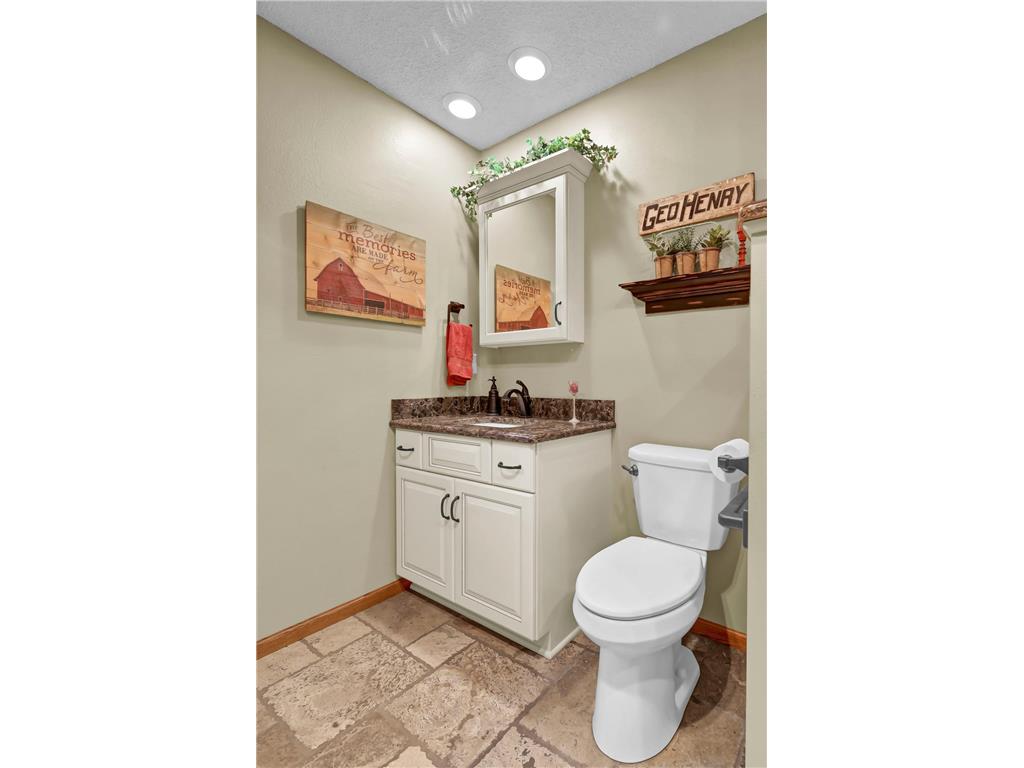 8010 Center Street Clear Lake MN 55319 6753490 image22