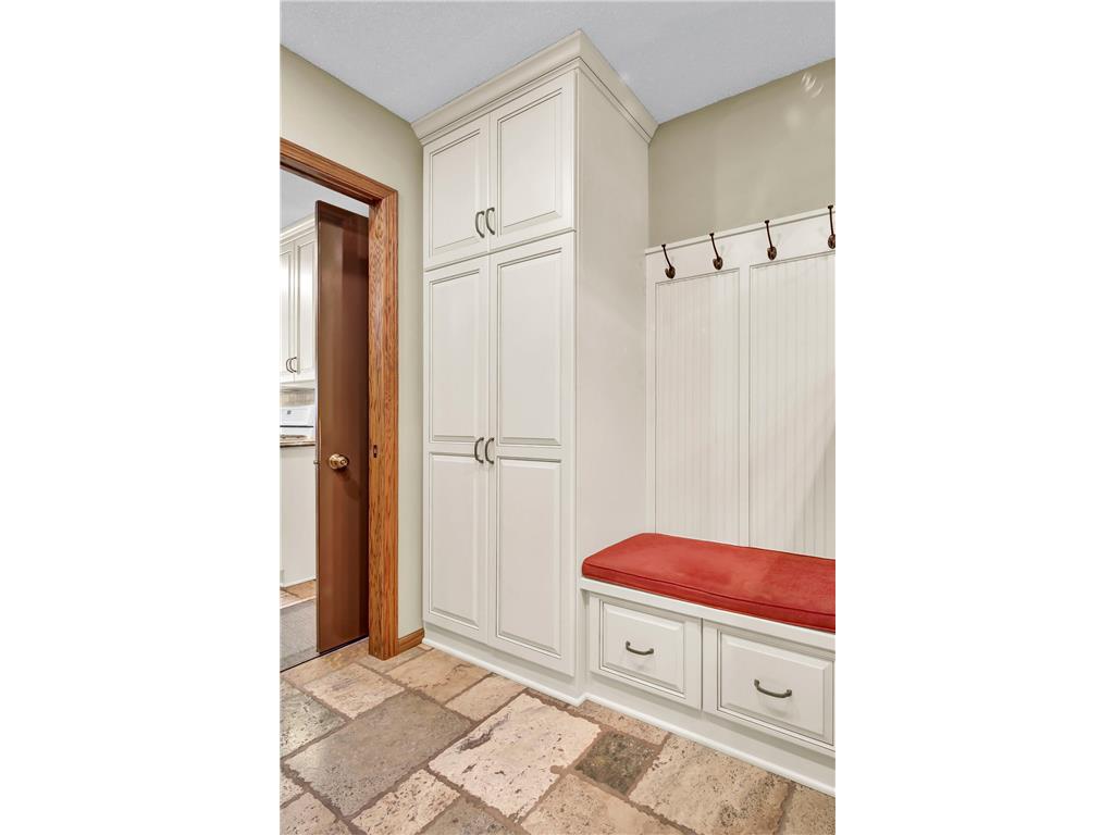 8010 Center Street Clear Lake MN 55319 7045446 image10