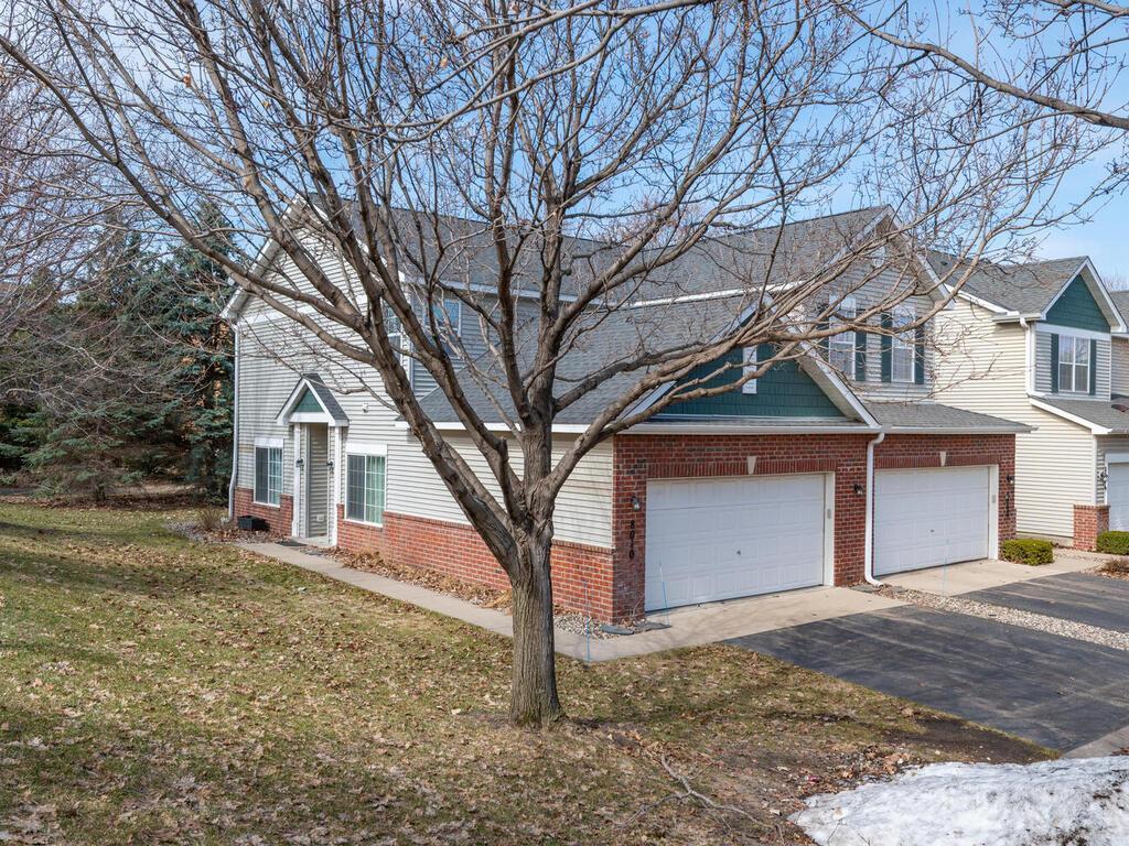 8010 Stratford Circle S Shakopee MN 55379 7040890 image1
