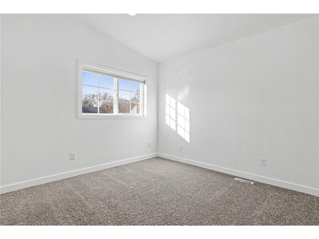 8011 Elbe Street Lino Lakes MN 55014 6820821 image38