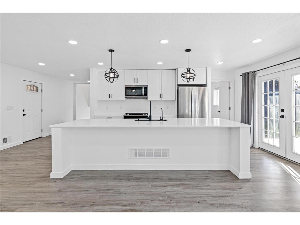 8011 Elbe Street Lino Lakes MN 55014 6820821 image8