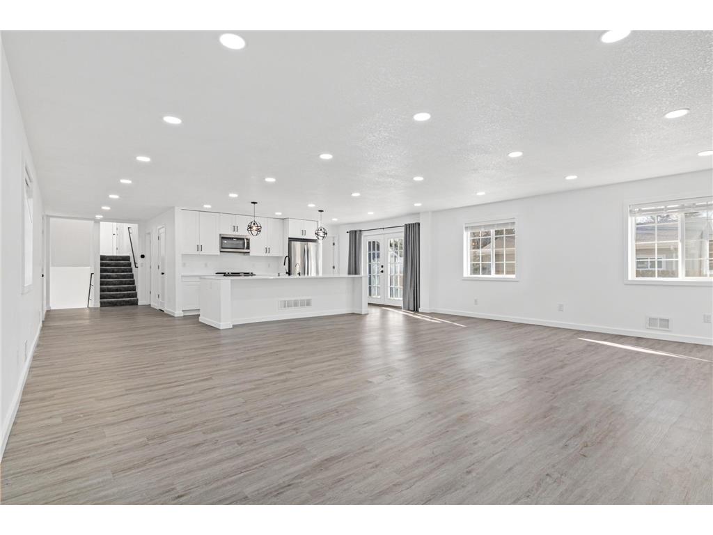 8011 Elbe Street Lino Lakes MN 55014 6820821 image9