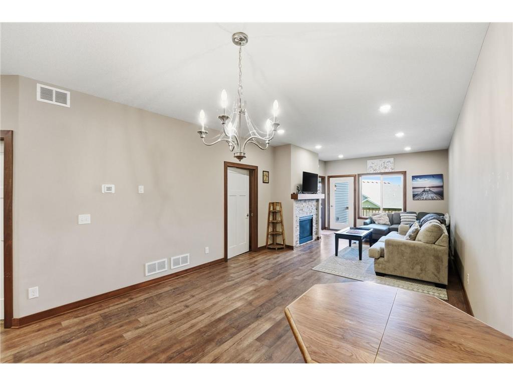 8011 Winfield Road Rockford MN 55373 7075009 image10