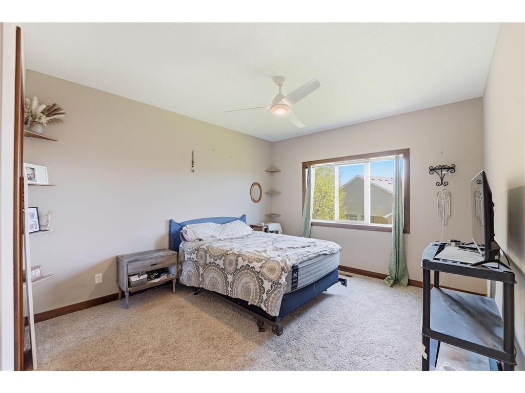 8011 Winfield Road Rockford MN 55373 7075009 image15