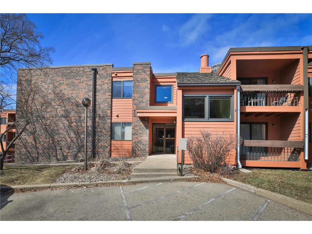 8013 Xerxes Avenue S #B103 Bloomington MN 55431 6606851 image1