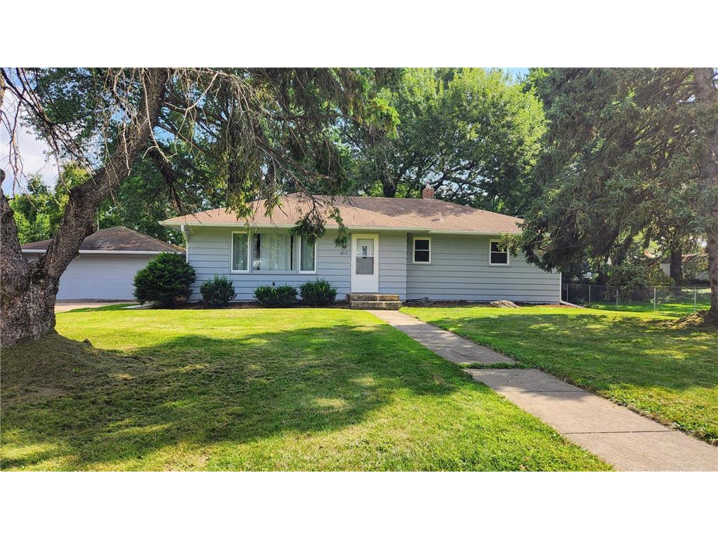8015 1st Street N Oakdale MN 55128 6769836 image1