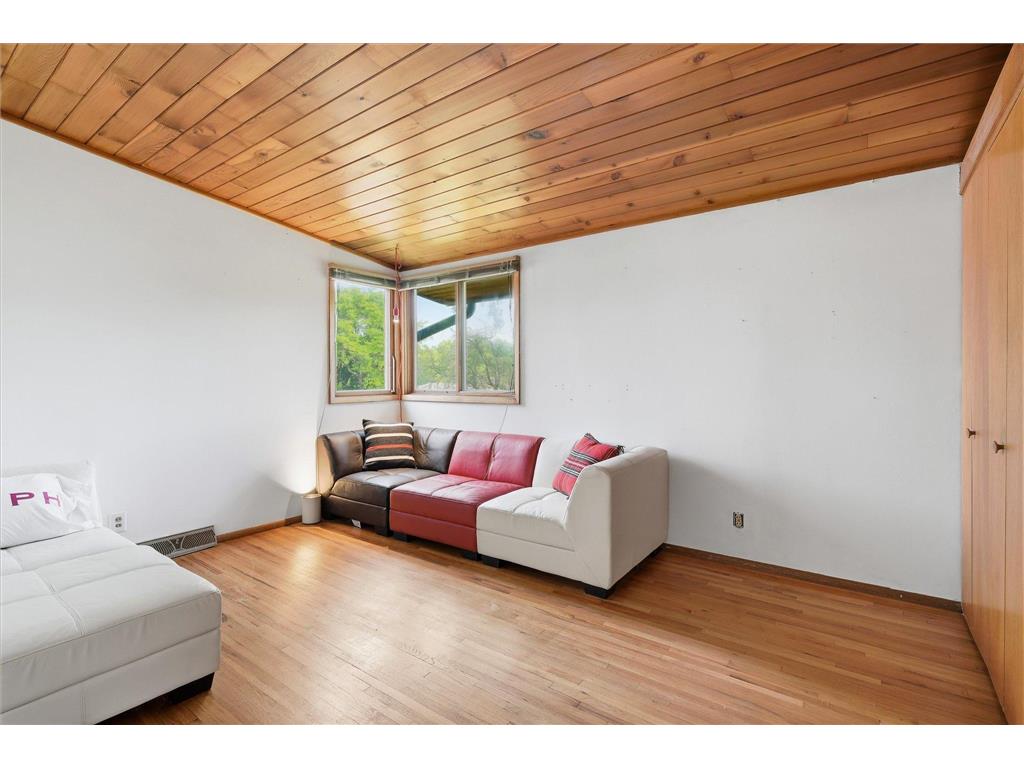 8015 Wynnwood Road Golden Valley MN 55427 7084692 image21