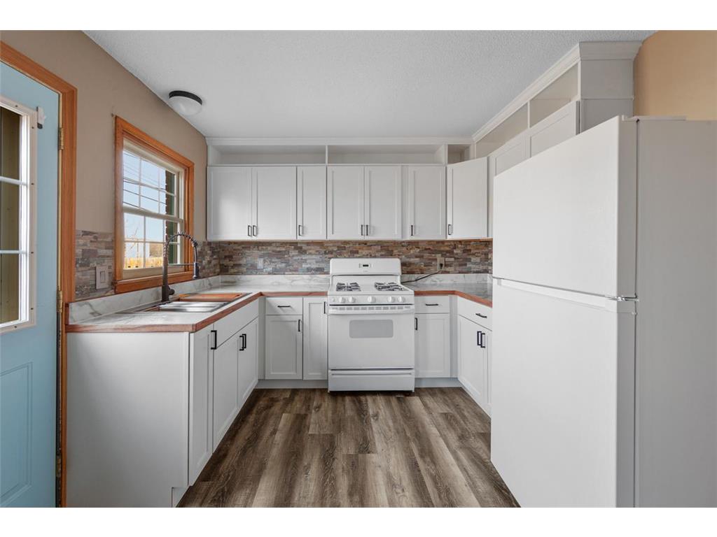 8016 51st Avenue N New Hope MN 55428 6820478 image10
