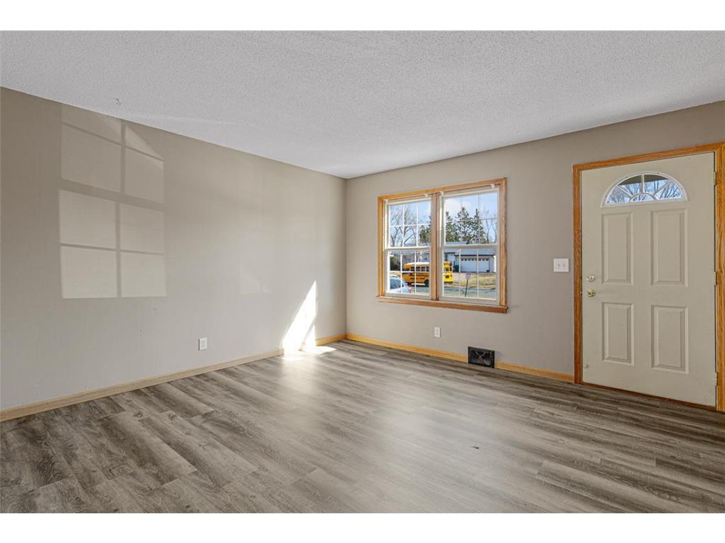8016 51st Avenue N New Hope MN 55428 6820478 image6