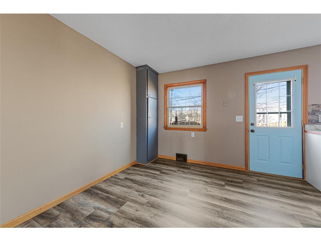 8016 51st Avenue N New Hope MN 55428 6820478 image8