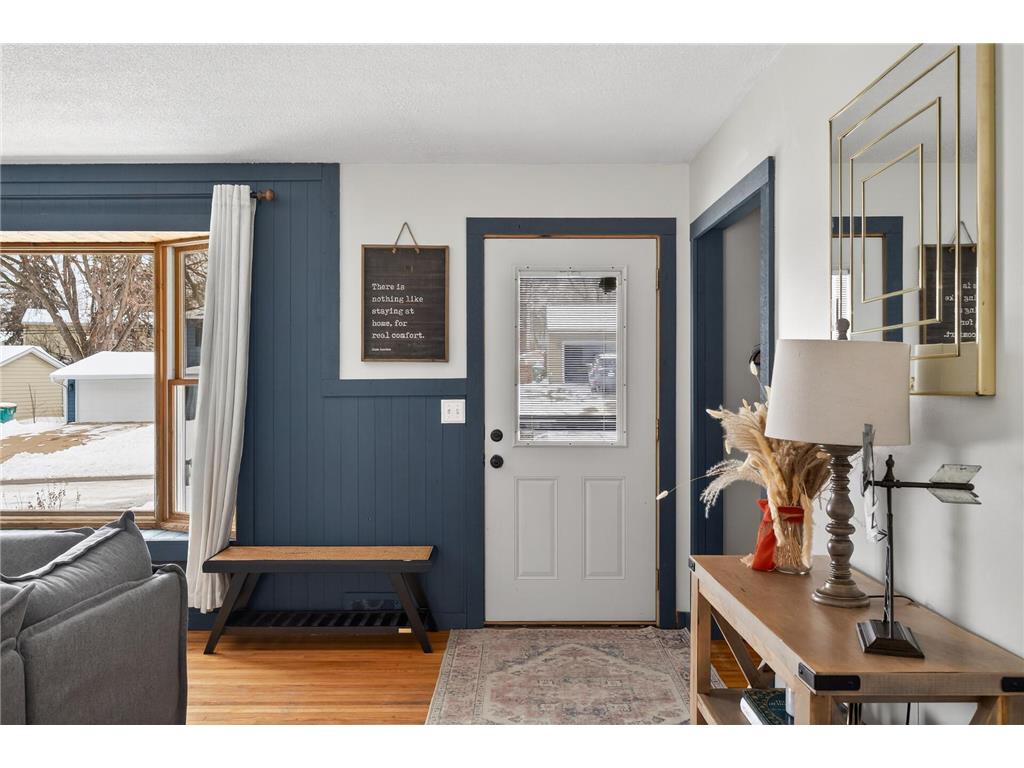 8018 33rd Place N Crystal MN 55427 7013044 image10