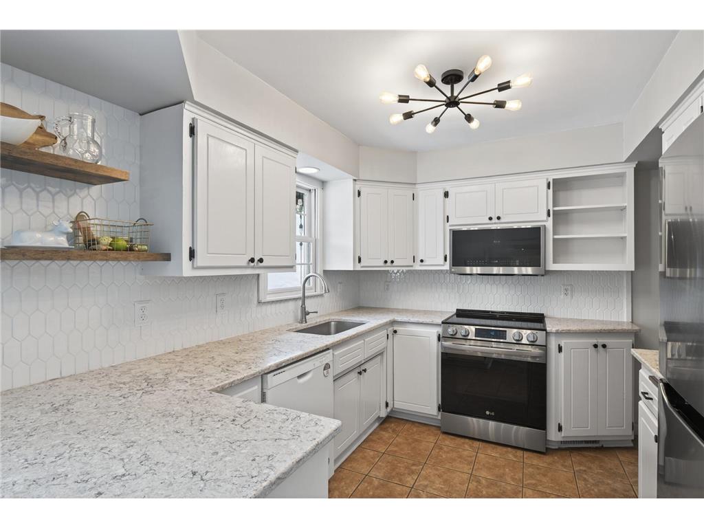 8018 33rd Place N Crystal MN 55427 7013044 image15