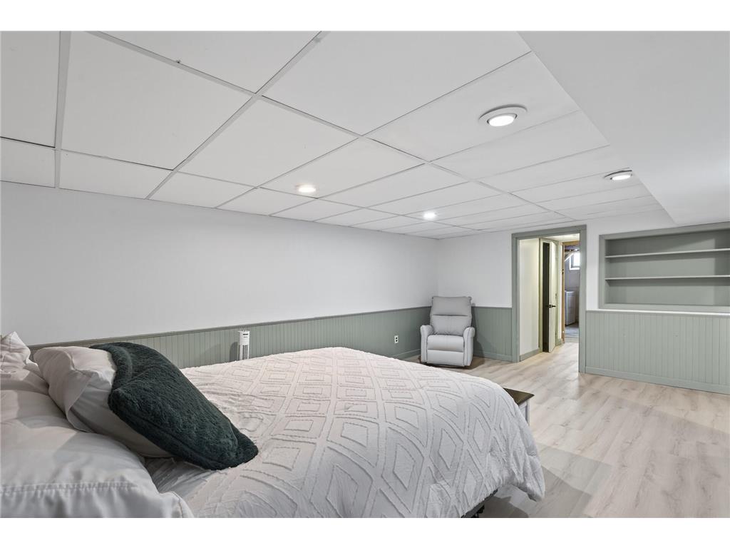 8018 33rd Place N Crystal MN 55427 7013044 image38