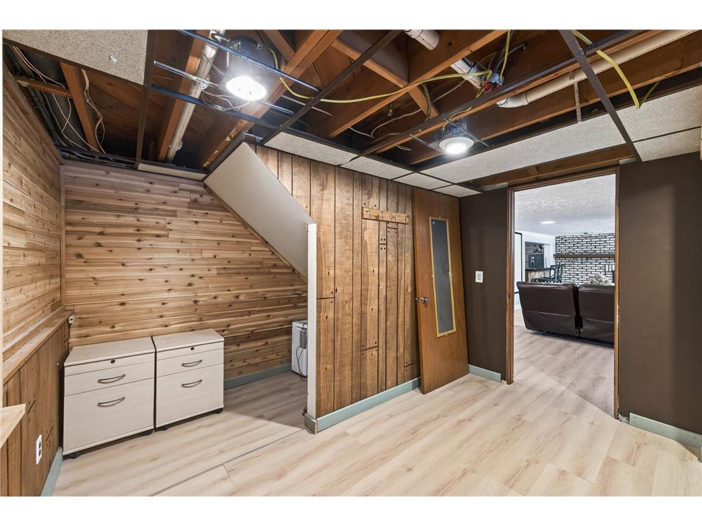 8018 33rd Place N Crystal MN 55427 7013044 image42