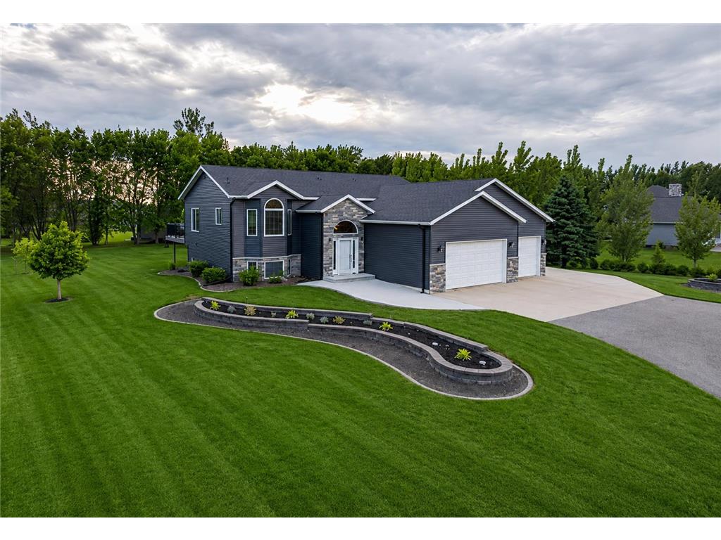 8018 Aquarius Drive Fargo ND 58104 7089562 image1